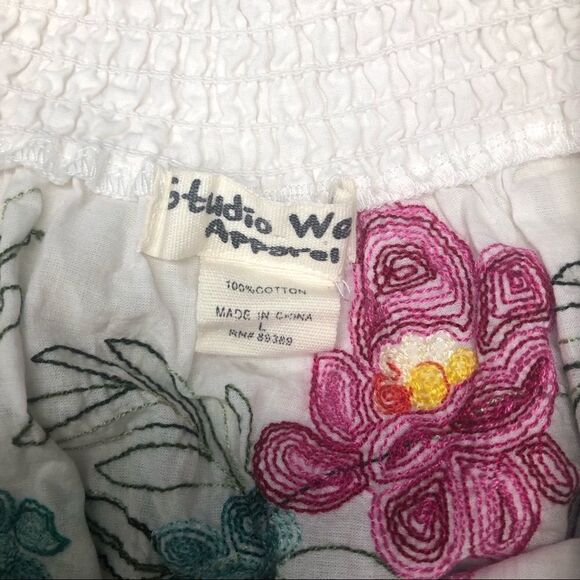 Studio West apparel white off the shoulder embroidery blouse sz large - Picture 4 of 6